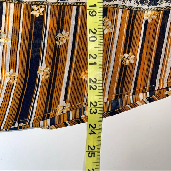 Maurices Mustard Yellow Patterned Contrast Flutter Sleeve Blouse Small Women’s - Picture 7 of 10